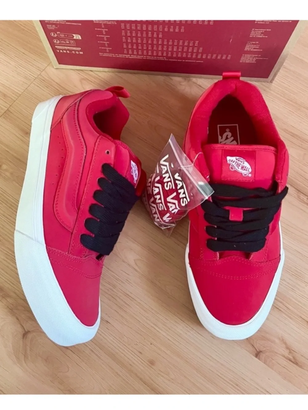 Vans Knu Skool VNO00D6CREB Red Black Women 9.5US